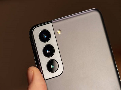 Digital Cameras in Mobile Phones