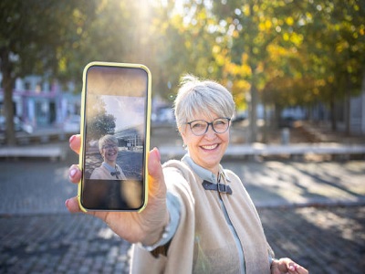 Screen Resolution in Phones: Enhancing Visual Experience
